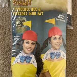 Tweedle Dee and tweedle dumb kit.